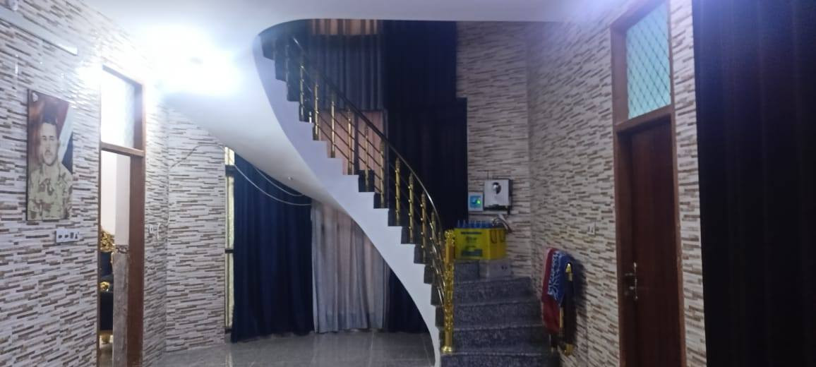 سلام عليكم من رخصت ابو الكروب بيت اللبيع طابو زراعي سند ٢٥ مساحة ٢٠٠م كونكريت مسلح يتكون من غرفتين نوم وصالة واستقبال ومطبخ وصحيات داخلية وخارجية العنوان طريق السنية الاتصال على الرقم ***********
