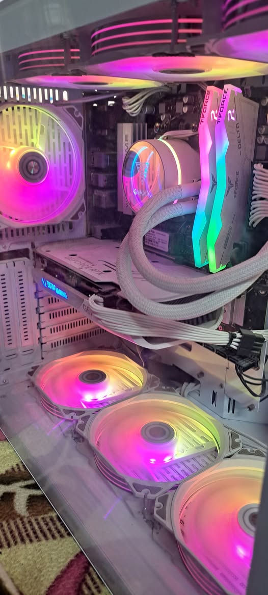 تجميعة العاب 

المعالج AMD Ryzen 5 8600G

الرام t-force 32gb ram ddr5

المذربورد asus prime b650 a ii

الهارد  teamgroup nvme 1tb

كرت الشاشة zotac rtx 4060 ti 8gb

البور psu segotep 750w full modular

الكيس alseye cube 7 fan

التبريد مائي 240

السعر مليون و200

بغداد شارع الصناعة ***********

لايوجد توصيل
