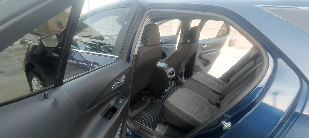 السيارة للبيع..
اتصل عالرقم 
***********
***********
