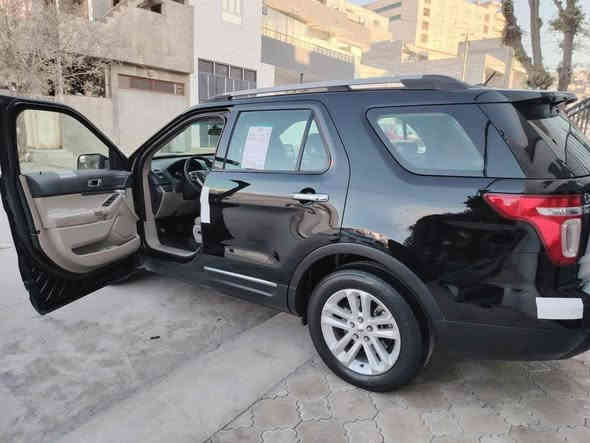 .                               بِسْمِ اللهِ الرَّحْمَنِ الرَّحِيْم
فۆرد ئێکسپلورا : مۆدێل 2012
ڕەشی قەتران سفری شەریکەی نیڤایە ، یەک دەستە 71 هەزار ڕۆیشتووە مواسەفات ، شەش پستۆن ، سێ ڕیز کوشن ، تەحدید سورعە ، تەبرید مەرکەزی ، حاسە ، کوشن جڵد ، ناو زەرد ، دوو سویچی شەریکەی لەگەڵە تایەی تازەی لەژێرە بۆیاغی نیە دەعامی بۆ دەعامی بەشەرت بەناوی خۆمەوەیە سەنەوی و ژینگەو ڕێگاوبانی هەموو تازەیە لە هەموو عێراق شتیوا جوان نیە لۆک لۆکە گێڕ و مەکینە و تەبرید و بەناوکردن و غرامە هەمووی
ژمارەی خاوەنی سەیارە☎️ ***********
