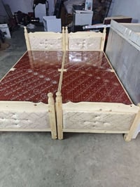 له که لار کۆنە • كنب • فرش