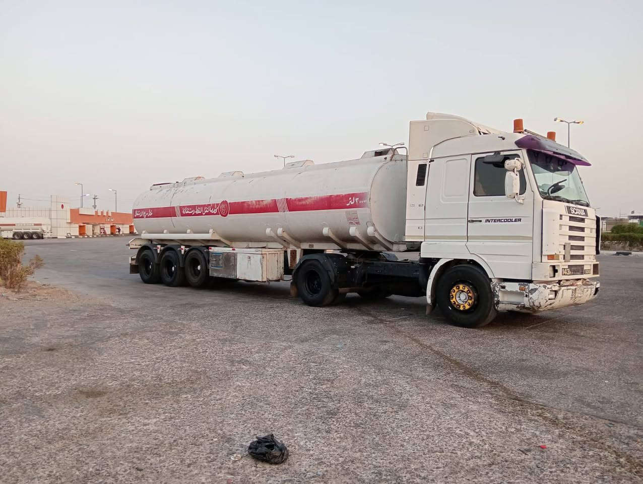 يالله سلام عليكم سكانية بطة مديل 95 مكينة 8 صفر6 رقم بغداد تحويل تانكي حدادة جرف جوبلس بويلر تخم تاير راس وعربانة مكاني بغداد شراي نتصل *********** مقداد
