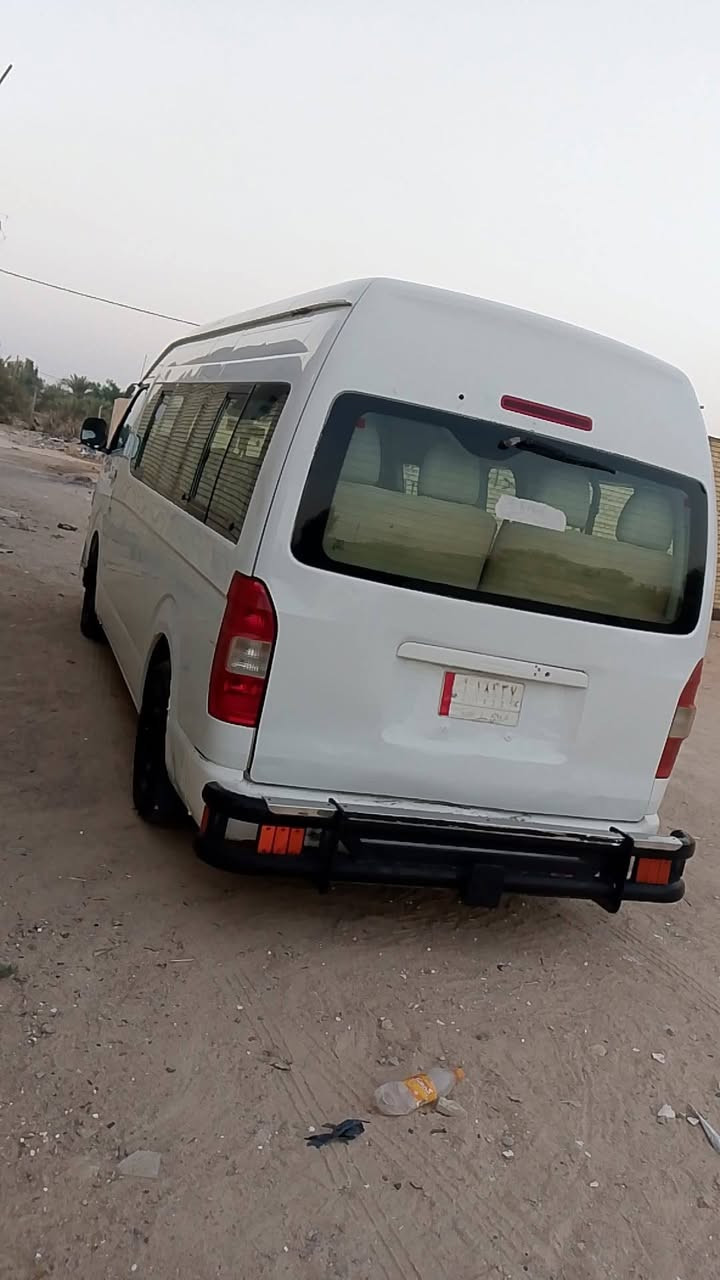 سلام عليكم السيارة ضربته  بل بنيد الكدام والجوه وصبغ بل جنطه والسعر شده وخمسه ومجال بصيط***********
