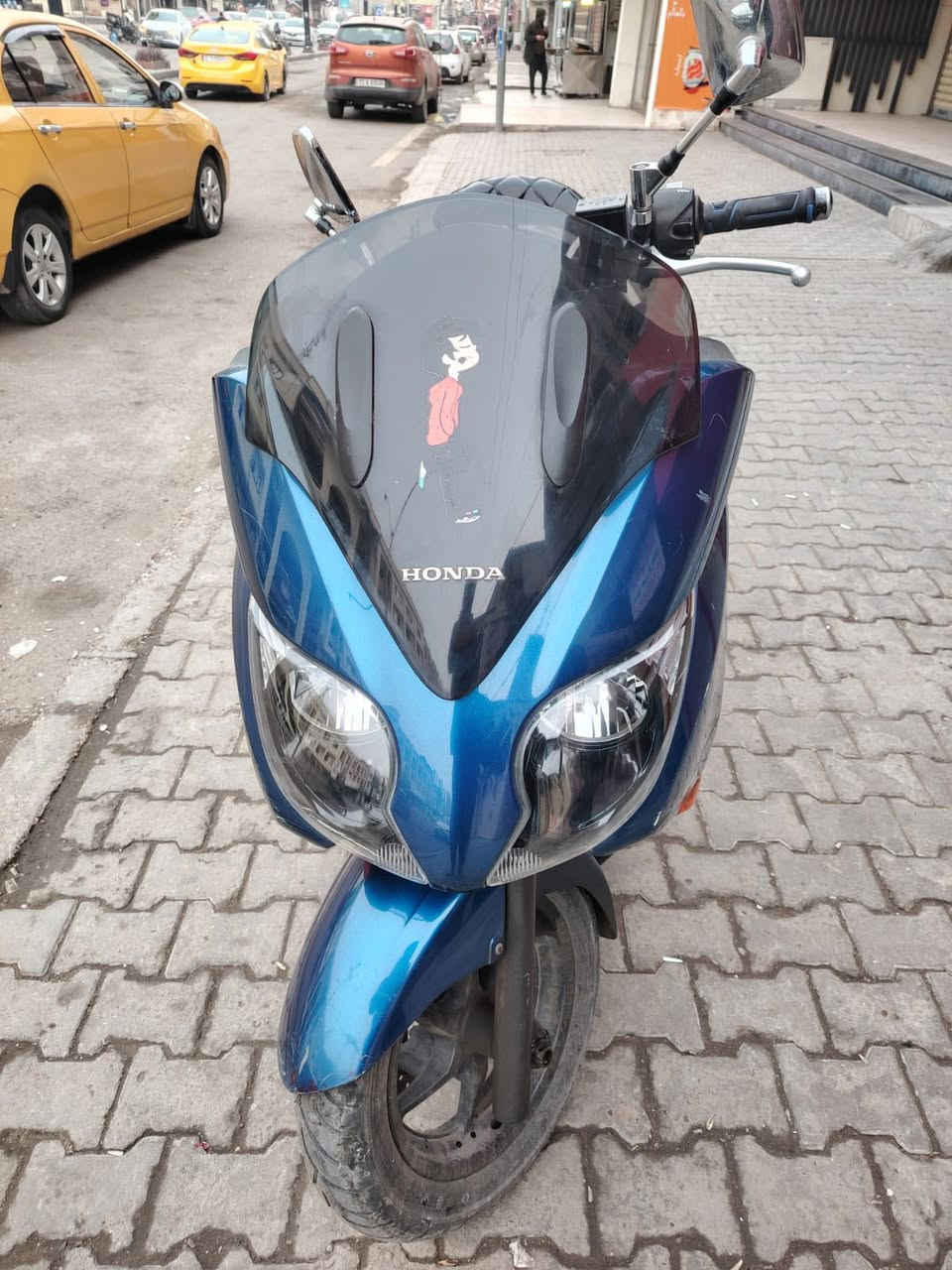 السلام عليكم فورزه 0/10للبيع الدارجه نضيفه عل ايدي الدراجه ماشيه45الف كيرشغال 8نمر نضام سبورت شغال الدارجه رزنه بالمشي المكينه كلش ناعمه ودك معدل مكاني بغداد /الاعضميه سعرها 13ونص وبيها مجال للشرايه 
***********
