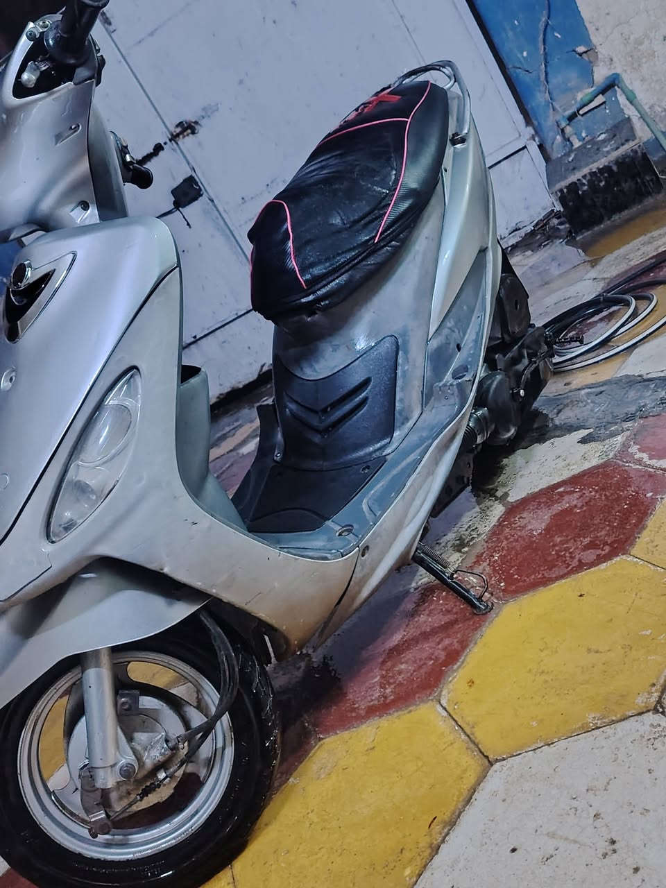 سلام عليكم ماكس منغولي شغاله سلف هندر مكينه مفتوحه دراجه ناعمه سعر 400 مجال حك الجيه عنوان ديوانيه جلبيه شارع الاكرمين ***********
