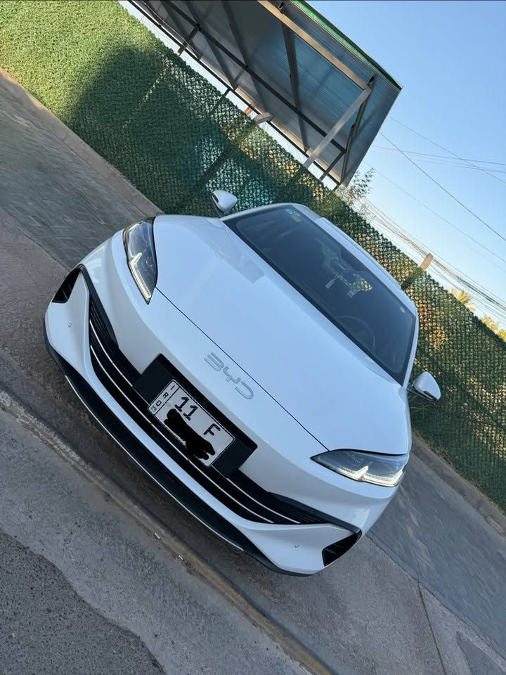 Byd سيل 6
موديل 2024 مكفولة 
نسخة ال120 كم
بانوراما 
٤ كاميرات
ماشية 9500 كم
السعر 25 مليون
المكان الفلوجة او بغداد
***********
