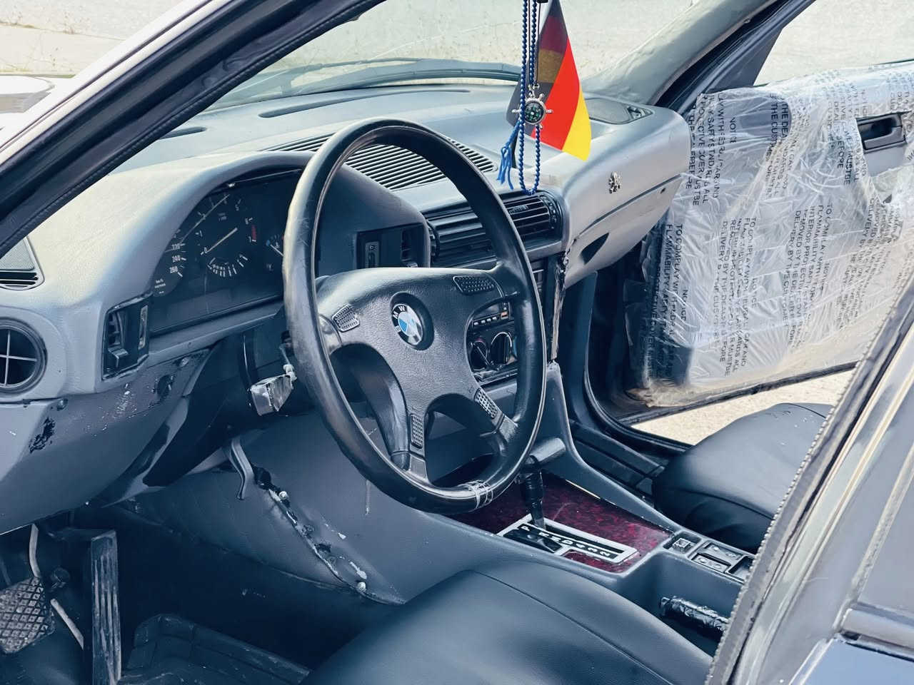 ***********//***********بەناوی خوای گەورەلەسەرئیزنی ئەدمینی بەڕیز ماشاآلڵە لەم ماڵە جوانە بیئیم 525 بیلاد تۆماتیک بۆفرۆشتن سعر36گەلاومەجالئیکی کەم ڕەنگی ڕەشی قەتران مۆدیل 92ئاڕمی پلاستیک سلیمانی ئاڕموئەوەلیات موس بڕاوە بەشەرت بۆیاخیکی شەریکەی کراوە پیشی یەک دەعمی سوکەی هەیە لای سەکن ماباقی نوکەدەرزی پیوە نییە سەیارەکە سلایت دووجام کارەبا تۆماتیک بیلاد هەیکەلی ئەڵئیی سەیارەی دەفتەرییە😂 زۆر جوانو ڕیکە. سەیارەکە گیڕومەکینە هەمووگیانی بەشەرت سەیارەیەکی زۆر پاکو جوانو مالی دۆست قسەی فرۆشتنم کردووە ***********//***********
