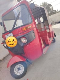 موديل ١٨ تكتك نضيفة  مكاني بغداد سعر ٦٣٠٠ وبيهه مجال  رقمي  0777318632...