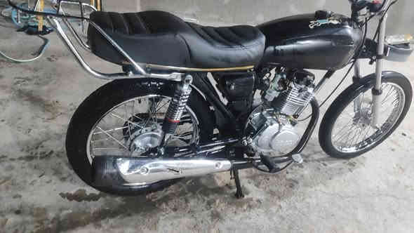 سلام عليكم دراجه اربعه كير للبيع كلك كلك تعمير محرك 25دراجه نضيفه لسعر 650وبيها مجال مكاني شيخ سعد لشراي يتصل‏‪0786 074 5034‬‏
