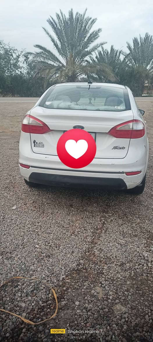 سلام وعليكم سياره فورت فوكس للبيع 2019سياره كلين بدون حادث سياره جاهزه من كلشي حداده تخم تايرات سعر 85   رقم *********** تصل بيك خير وتدلل
