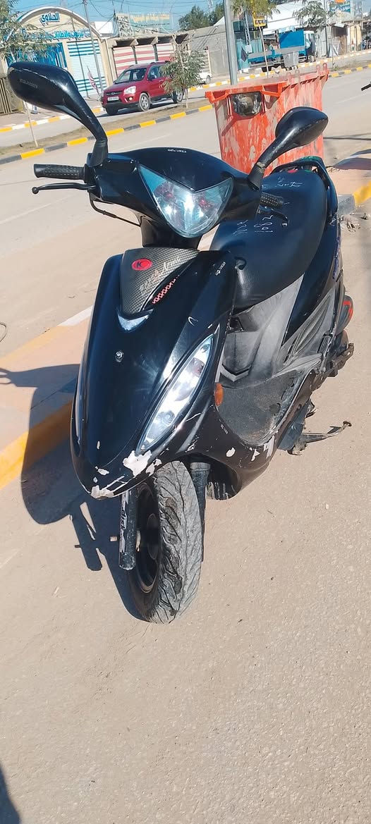 كامكو جي فور صار 15 يوم طالعه من حاويه دراجه مكفوله من تاير لتاير ما عايزه برغي *********** مكان دراجه ابو صخير
