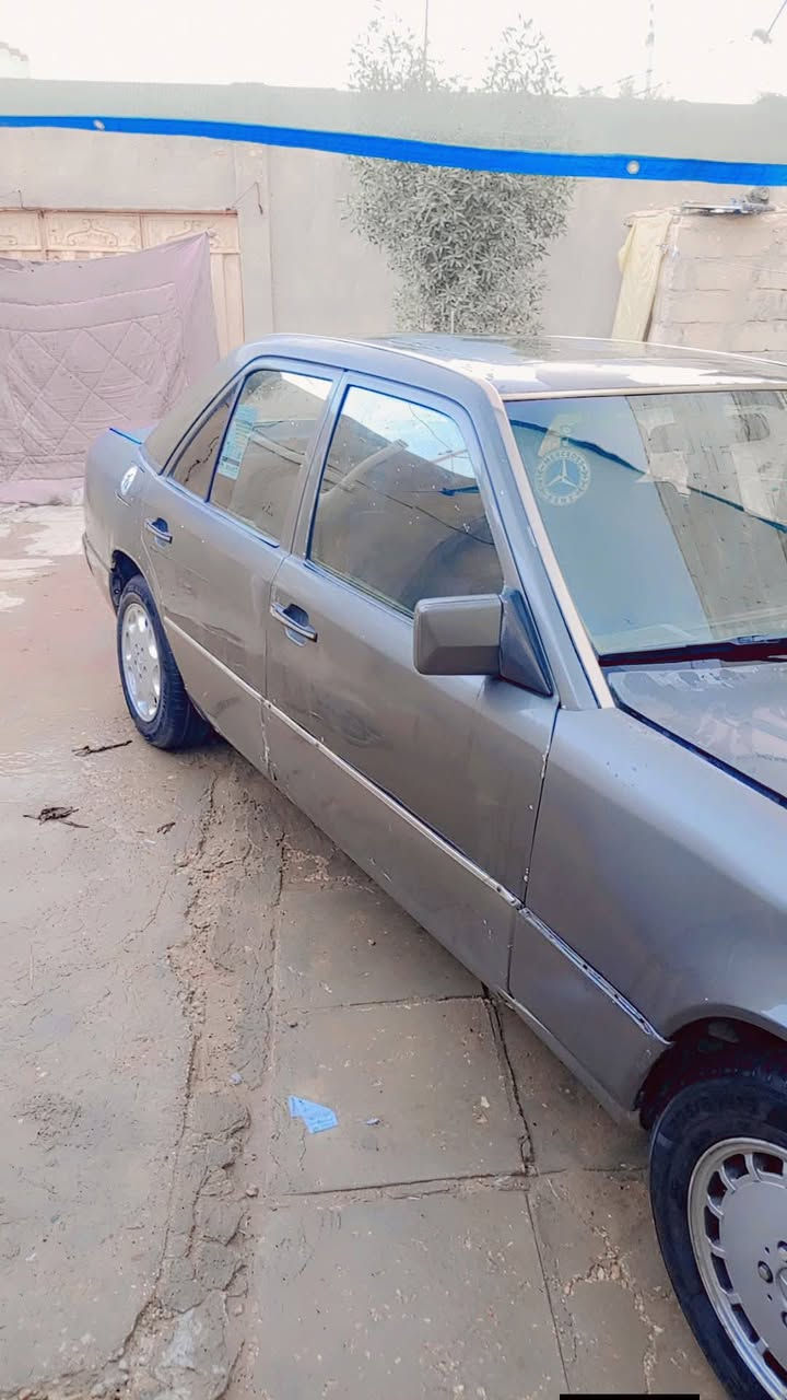 سلام عليكم مارسدس دب للبيع موديل 86 مكينه وكير بطه مكفولات رقم بابل مالكها بالنجف مداور ثاني يوم
حداديه جديده كهربائيات كلها شغاله 
لايت زنون 
بطاين نظيفات 
كشنات نظيفات 
بيها قاعده وحده مصلحه 
سعر 35 وبيها مجال مكاني نجف
***********
