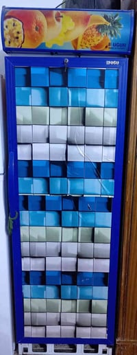 براد جديد مال بيت للبيع السعر 250   07874319848