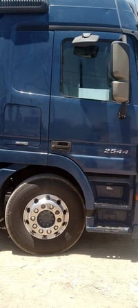 حاجب • ٢٠٠٩ اتوماتيك • بغداد بوغريب