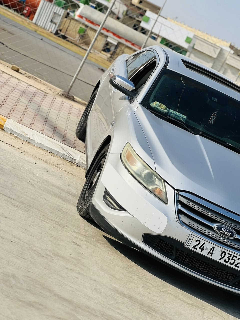 سلام عليكم فورد تورس 2010فول موصفات  سياره كفاله عامه ما عده رصعات  سنويه جديده ال30  تحويل ثاني يوم السعر 122 وبها مجال. ***********
