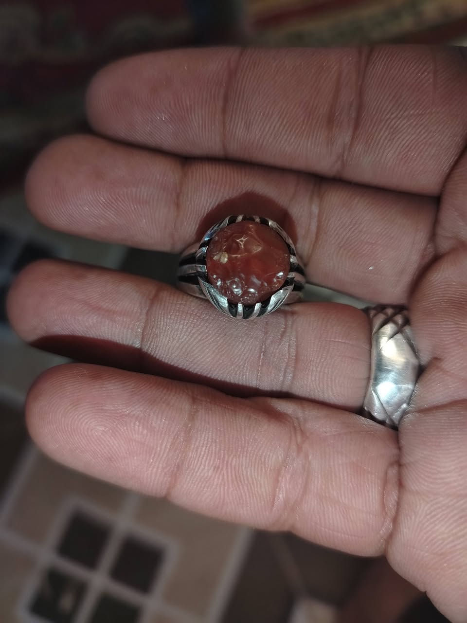 محبس للبيع عباسي ملاكط الصياغه ثقيله مثقوبه وشرط عباسي السعر خاص توصيل اي مكان موجود


**إذا كنت صاحب هذا الإعلان وتريد حذفه لأي سبب، رجاءا أرسل رسالة إلى الدعم الفني**