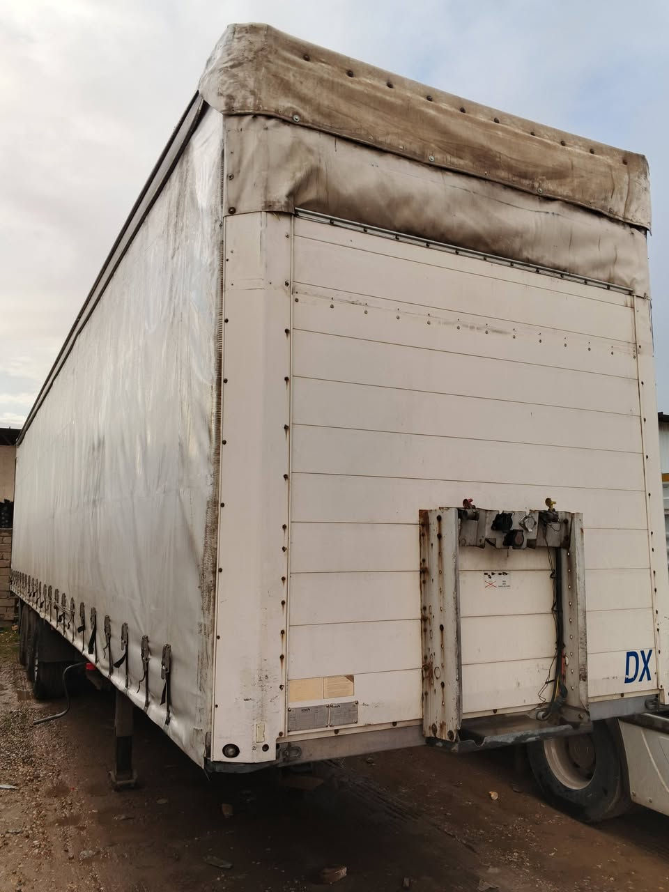 جادر شمتز فصخ وربط سليمانيه طخم تاير جادر جديد ارتفع 3متر بيع مستعجل 65 قفل***********
