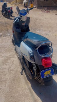 دراجه ماكس بوليسي للبيع 2012 كفاله سنه 😅احلا من الصور 07810295732