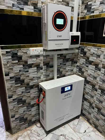 شارعت كوادر شركة رياض المنيف واخوانه بتركيب احد منضوماتنا
في محافظة صلاح الدين قضاء بيجي منطقة البعيجي بطاريةليثيوم16KW ضمان10سنوات
انفيرتر ضمان سنوات
ألواح لونجي ضمان 15سنة… التقنية اللي تثبت يوم بعد يوم إنها الأفضل 🌞
كفاءة عالية، أداء ثابت حتى بأصعب الظروف، وطاقة تدوم سنين 🔋
اختار الذكاء، اختار لونجي مع الشمس لحلول الطاقة ☀️https://www.facebook.com/share/1GHRsJ2NvQ/

📞 للطلب والاستفسار:
***********
***********
في حالة وجود خلل اتصل واتساب وستحل مشكلتك على يد مهندس الكهرباء أستاذ خلف📞 ***********
عبدالله المنيف الجبوري  مديرالمبيعات  ومديرالكادر الفني
والمسؤؤل عن المخازن
📞‏‪***********‬‏
🏢 مقرنا كركوك قضاء الحويجة طريق العباسي

📍 فرعنا الثاني محافظة صلاح الدين قضاء بيجي منطقة البعيجي بأدارة مهندس وعد للأستفسار اكثر
***********
***********
قريبٱ فرعنا الثالث في القيارة ان شاء الله
📍السليمانية
📍 كركوك
📍 الموصل
📍 سامراء

#لونجي #ألواح_شمسية #الشمس_لحلول_الطاقة #طاقة_نظيفة
