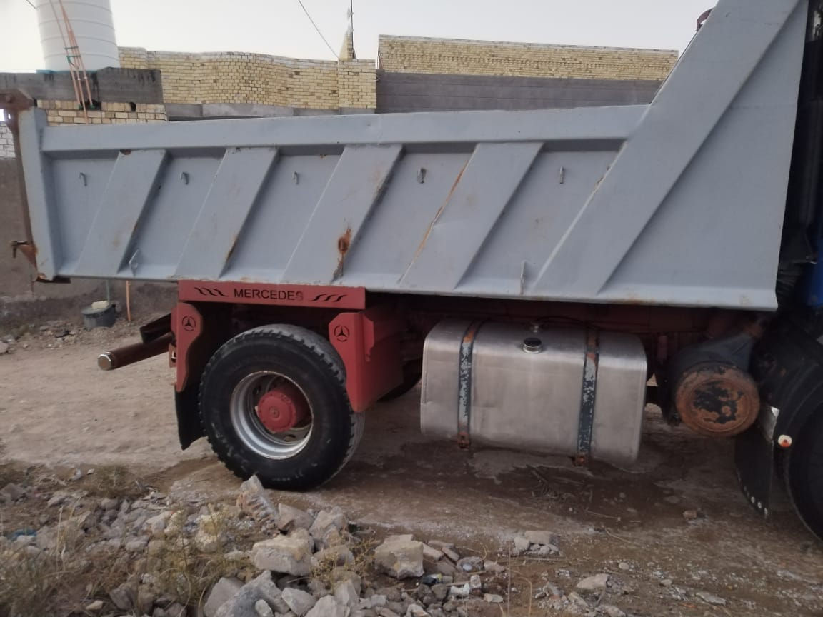 السلام عليكم البي للبيع موديل 88
محرك 44 كير 160 اكسل جي اف
 اصل راس تريله سنويه لل 27 بسمي
تحويل ثاني يوم الاستفسار *********** مكان ذي قار شطره سعر 210 وبيه مجال الطيبين
