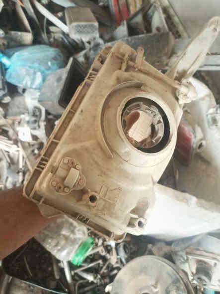 السلام عليكم غراض للبيع مكان واسط قضاء الحي ***********
