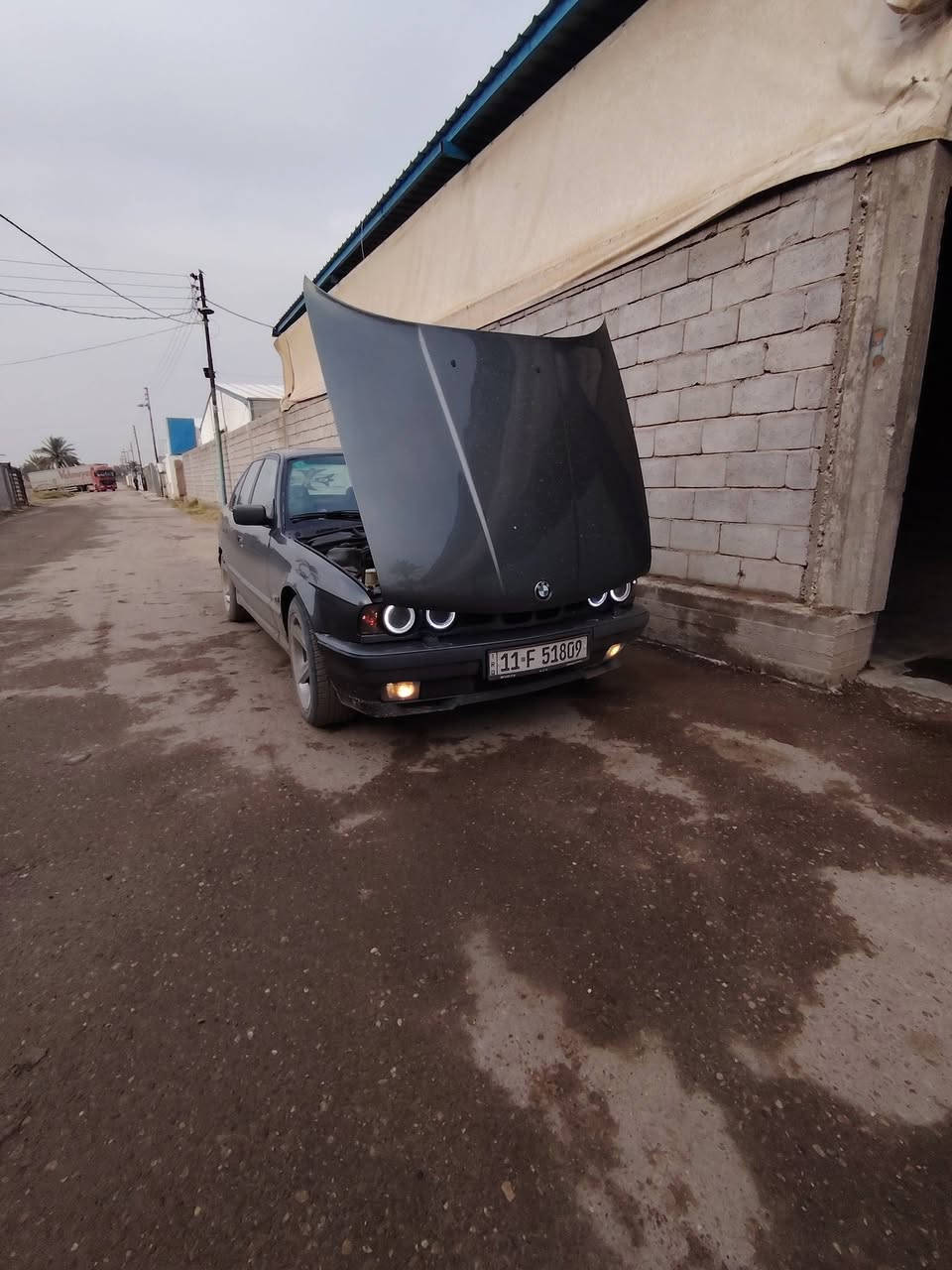 سلام عليكم 525 للبيع نضيفه فول كشنات ام دشبول ام كير عادي سياره صاروخ 🚀 دبل عدسه تجوات شاشه كامره داش كام كامره خلفيه سياره بلاديه فول شاشه اصليه على عدشبول سياره حلوه وجديده مناقصه اي شي تايرات تخم صدر سياره نص سويج تشتخل مصبوغه بدون ضربه سلايت  مكان سياره غزاليه رقم الهاتف ***********
سعر 75 وبيها مجتل كلش قليل
