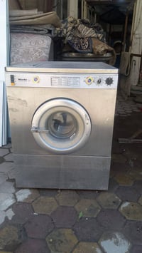 غساله الماني غسل اوعصرسنكل ١٨كيلوهزاز  للتواصل مراسله الصفحه  اوالاتصا...