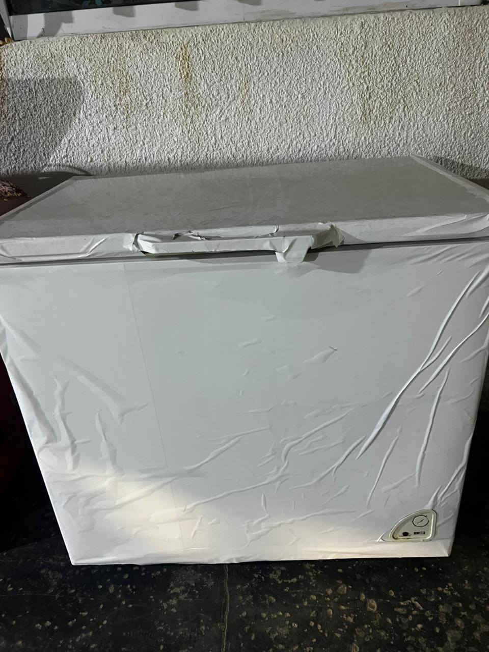 وحده كبيره عطلانه وماعرف شنو عطلها بس يحتاجلها تصليح٧٥
وثانيه الصغيرة الحمرة كلش زينة شغالة مابيها اي شي مصار سنه من اشتريتها١٥٠ بيهن مجال


**إذا كنت صاحب هذا الإعلان وتريد حذفه لأي سبب، رجاءا أرسل رسالة إلى الدعم الفني**