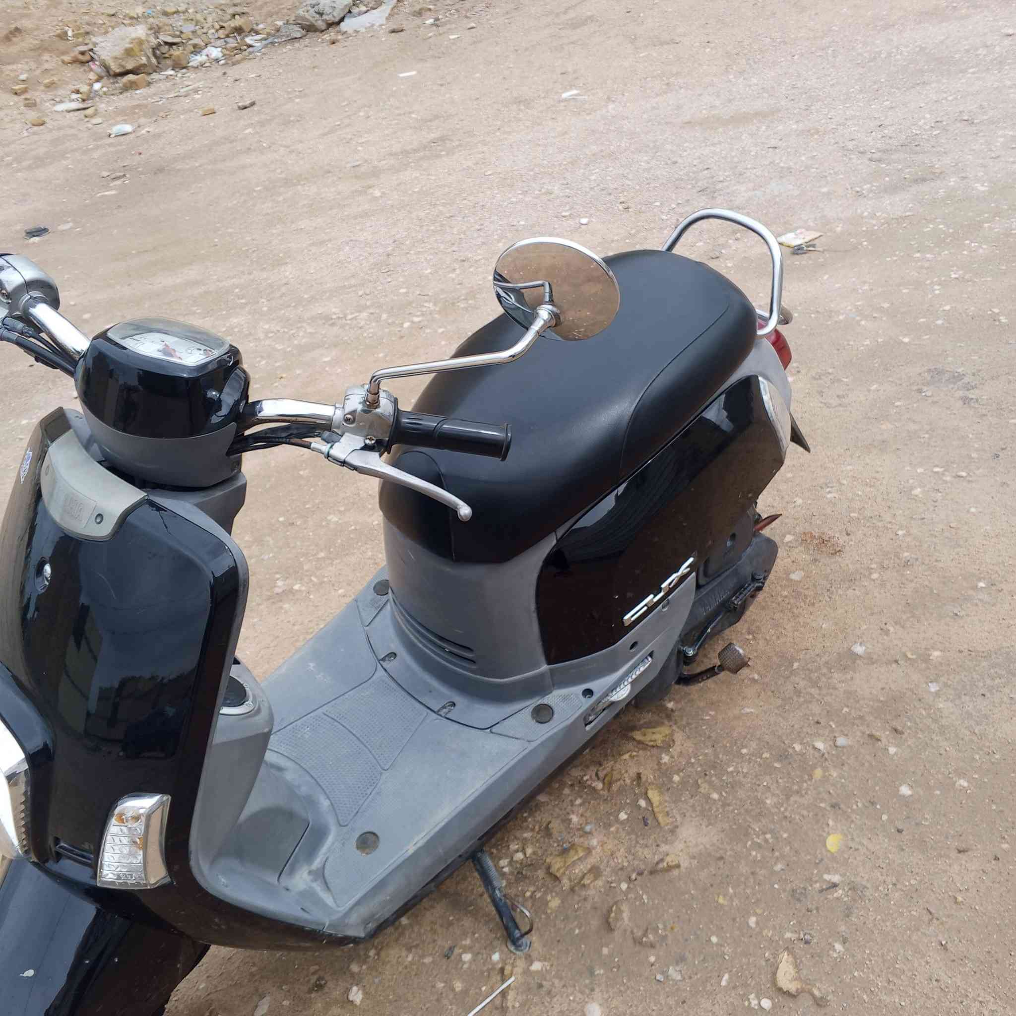 سلام عليكم
بوليس للبيع دراجه بلاديه ما مفتوحه وصلها موجود صار 6 اشهر طالع من المعرض السعر 950 للتواصل ***********/***********
