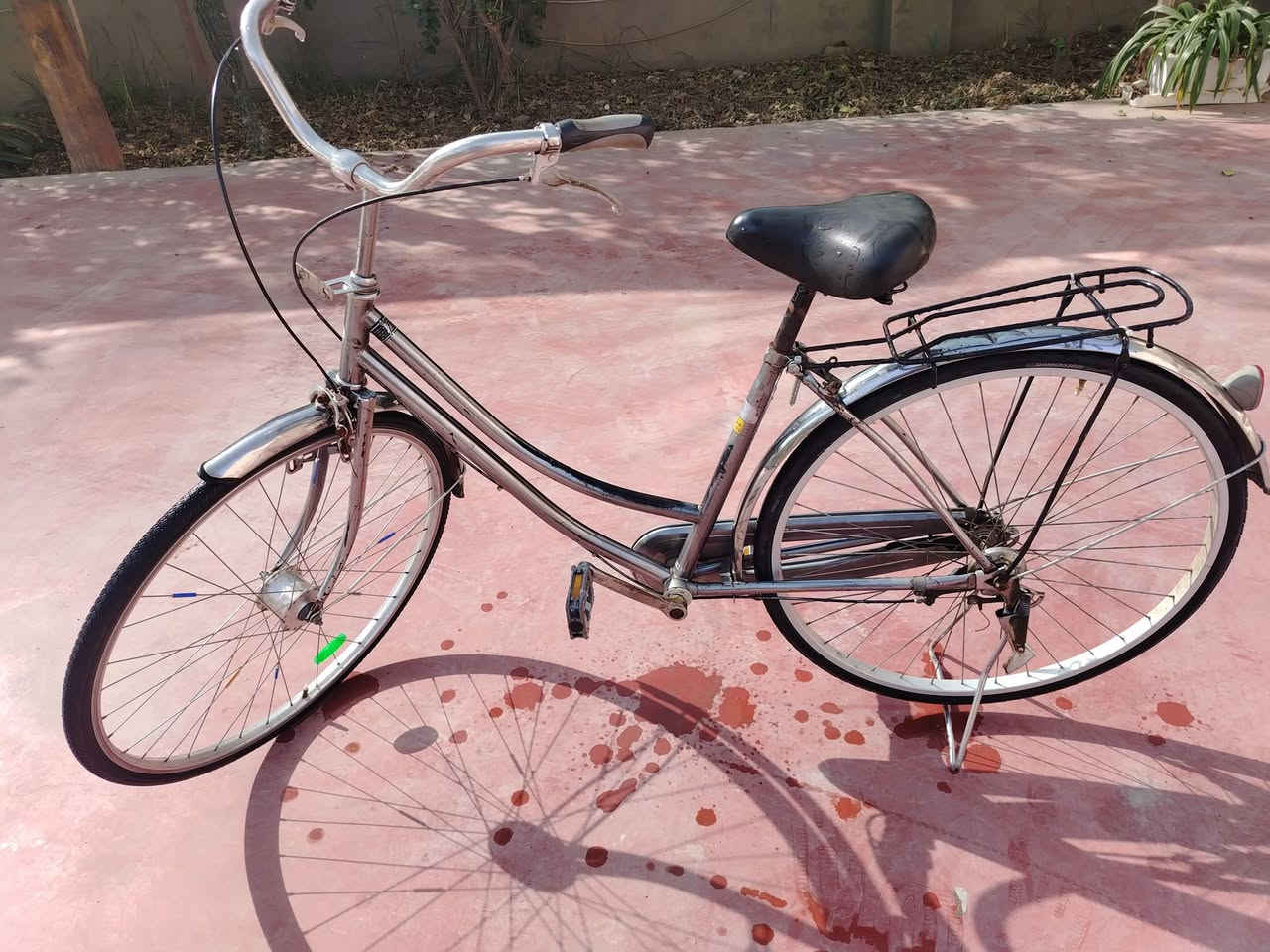 بايسكل للبيع السعر 45 وبي مجال العنوان الديوانية سنيه


**إذا كنت صاحب هذا الإعلان وتريد حذفه لأي سبب، رجاءا أرسل رسالة إلى الدعم الفني**