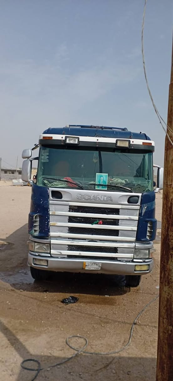 سلام عليكم سكانيه موديل 99رقم بصره سياره بسمي تحويل ثاني يوم مكينه 6انجكتر 420كير 3/3 مجموعه 97 شاصي مكفول بدي نضيف سياره مال جناي متوازي على  بيع مستعجل لاستفسار *********** عنوان بصره زبير
