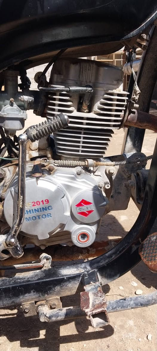 السلام عليكم ستوته كلك موديل 2019 للبيع مكفوله من السرقه والركبه مكفوله كهربائيات شغاله السعر 800 وبيها مجال الرقم ***********
