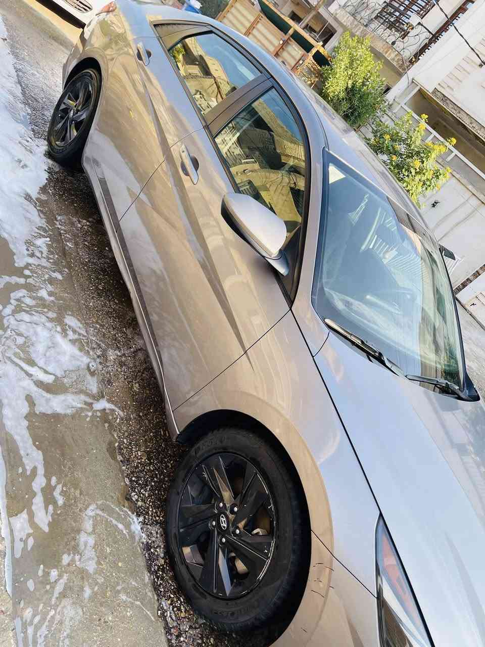 السلام عليكم
هونداي النترا
موديل 2022
السيارة داخلة كلين بدون حادث ليبل واحد وهنا بالعراق صار بيها صبغ باب وجاملغ صفحة السائق 
اللون رصاصي
المواصفات

كامره
تحكم ستيرن فول

رادار امامي
رادار خلفي
رادار جانبي نقطه عمياء
تحديد مسار
قياده ذاتيه
تنبيه خروج عن المسار
اوتو ستوب
لد نهاري

الداخل اسود
اربيل بأسمي تريد تحويل تريد وكالة

صور امريكا داخل المنشور

السعر 145 وبيها مجال
للاستفسار ***********
الموقع بغداد الكاظميه چكوك
