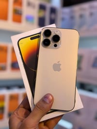 ايفون ١٤ برو ماكس • ٢٥٦ • بطاريه ٩٢٪