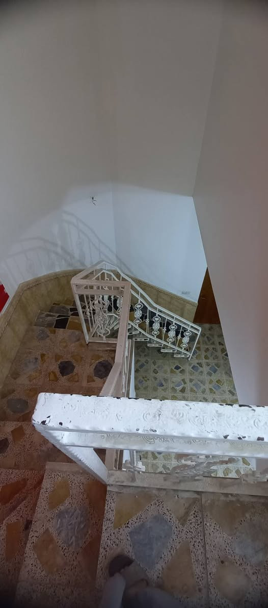 دار ٢٥٠م طابق واحد مسلح نظيف جدا حي ميسان منطقة ٧١ مكان ممتاز السعر خاص والتوضيح أكثر بالفيديو والصور للاتصال *********** *********** مكتب ابو فاطمة حي العدالة شارع المستوصف
