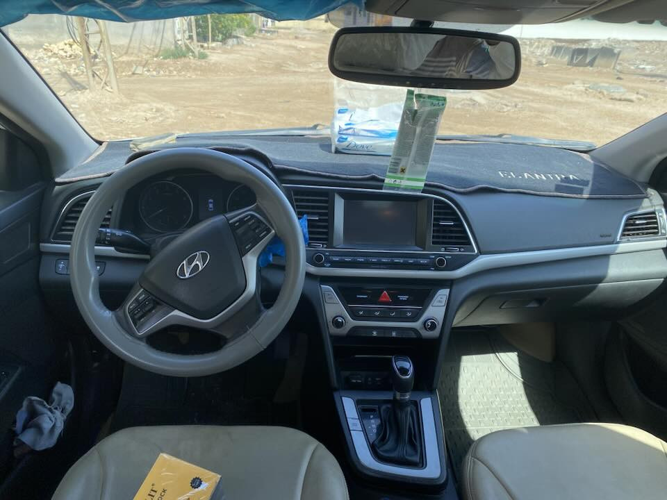 سيارة النترا 2018 امريكي للبيع
ماشيه 100 تقريباً
كير محرك تبريد جيد
رادارات امامية و جانبية
ثلاث انظمة السرعة
تحكم استيرن
كامره دوارة
شاشة كبيرة
تخم تايرات جدد
سنوية بإسمي تحويل ثاني يوم
رقم دولي بغداد
مكان السيارة واسط/العزيزية
السعر اتصال او الخاص او واتساب
***********
