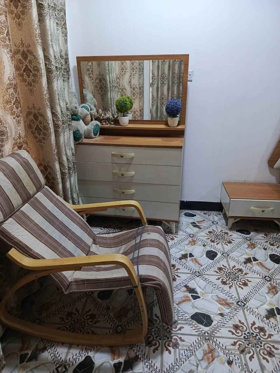 غرفه تركيه نفر ونص السعر 500 الف حله شارع 30 حلة, بابل


**إذا كنت صاحب هذا الإعلان وتريد حذفه لأي سبب، رجاءا أرسل رسالة إلى الدعم الفني**