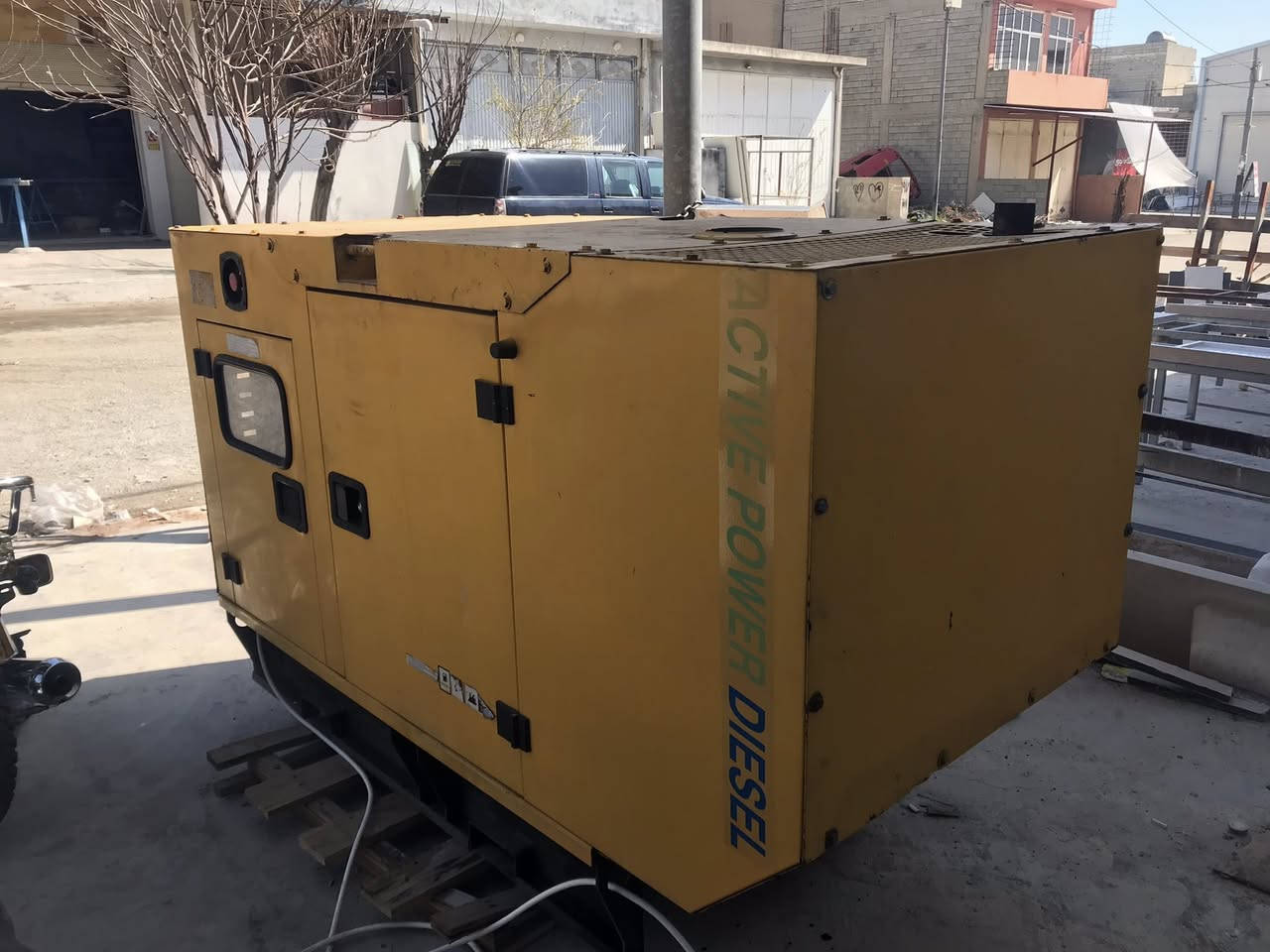 السلام عليكم مولده صيني تجميع تركي ٥٥ امبير مستعمله ساعات قليله جدا دهن الشركه ومي الراديتر الاحمر بعده بيها تشتغل سنكل فيز وثري فيز المكان سليمانية السعر ٣٠ ورقه وبيها مجال للاتصال ***********

ملاحظة / المولدة جديدة جدااا صوت كاتم
