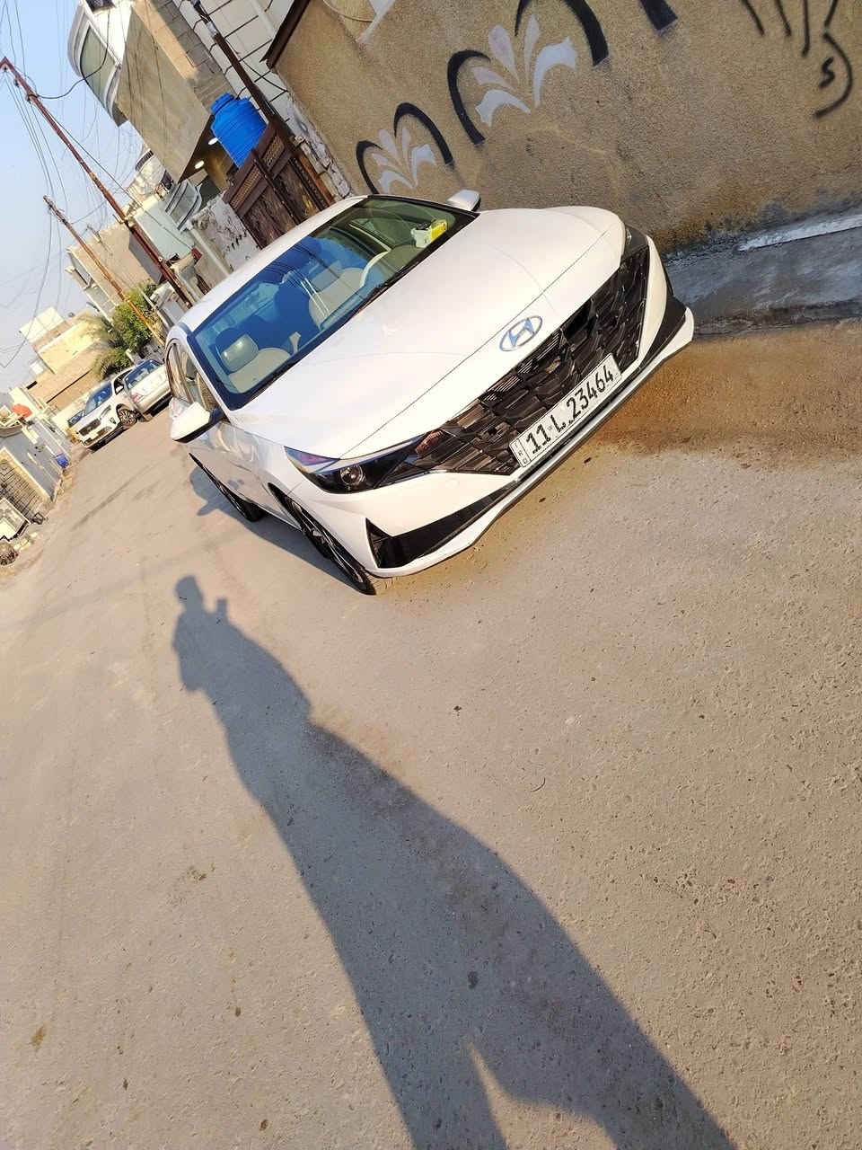 النترا ٢٠٢٣ بغداد بسمي بيضاء محرك ٢٠٠٠ بنزين رقم جديد وارد أمريكي ضرره بنيد فقط لاصبغ ولا معجون تبديل بنيد فقط بدون لاشواصي ولالغود ظربه بنيد سطحي  كامله السياره بدون نقص مكاني بغداد حي الجهاد الحمدانيه الزراعي مقابل الديوان رقم الهاتف *********** غير متواجد عالفيس السعر ١٧٠
