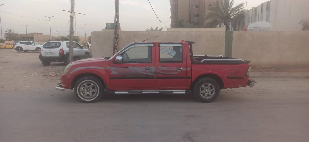 السلام عليكم بيك اب فوتون ٢٠١٣ 
كير اوتماتيك كير بطه 
محرك جديد مبدل ياباني 
السياره جاهزه من كلشي 
باسمي رقم انكليزي بابل 
مكان بابل 
***********
***********
السعر ٤٥ وبيه مجال
