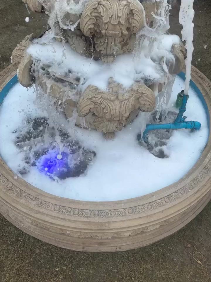 السلام عليكم نافورة للبيع وبسعر مناسب بغداد الجديدة ***********
