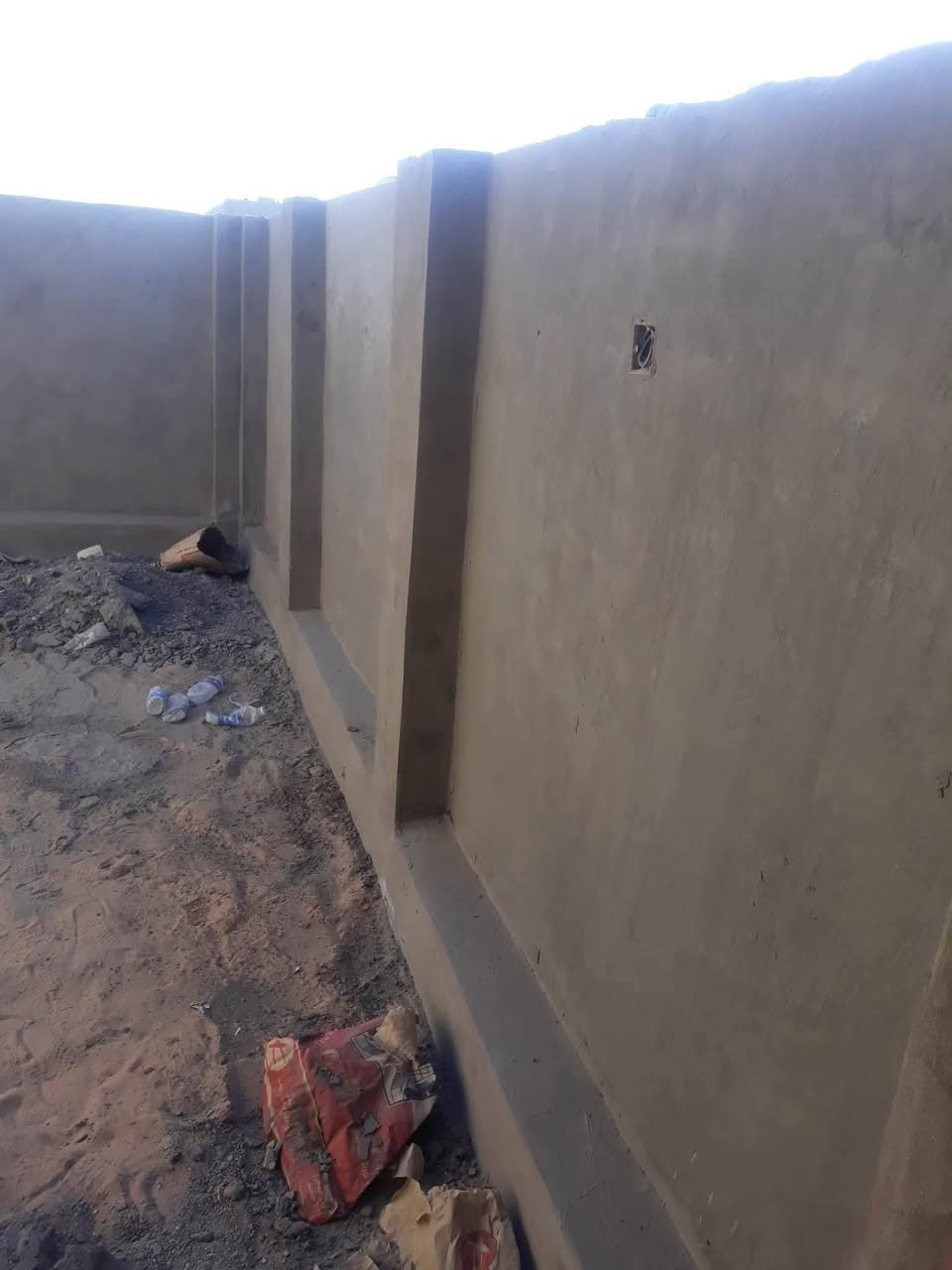 متفرغ حالين كادر كامل بغداد ***********
