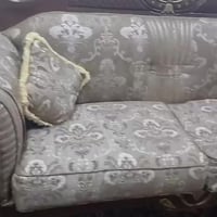 طقم • شبه جديد • قابل للتفاوض