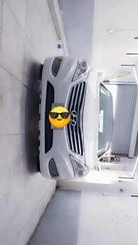 ازيره للبيع موديل 2012 خليجي بدون ضربه بدون صبغ نضيفه، فول مواصفات كشن...