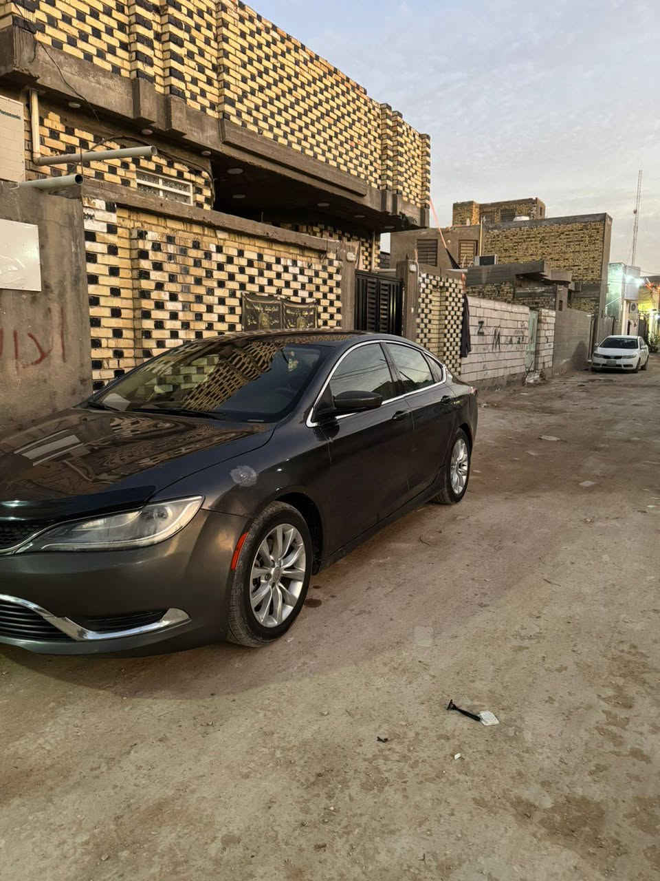 كرايسلر c200 
موديل ١٦  مابيها ضربه داخل العراق ابد فقط باردات مكانات معينه بسيطات 
مكينه ٢٤٠٠
رقم نكليزي بغداد باسمي 
سنويه ل٢٩
تبريد تدفئه 
تدفئه كشنات 
شاشه جبيره
السعر 108 وبيهة مجال
*********** النجف, العراق
