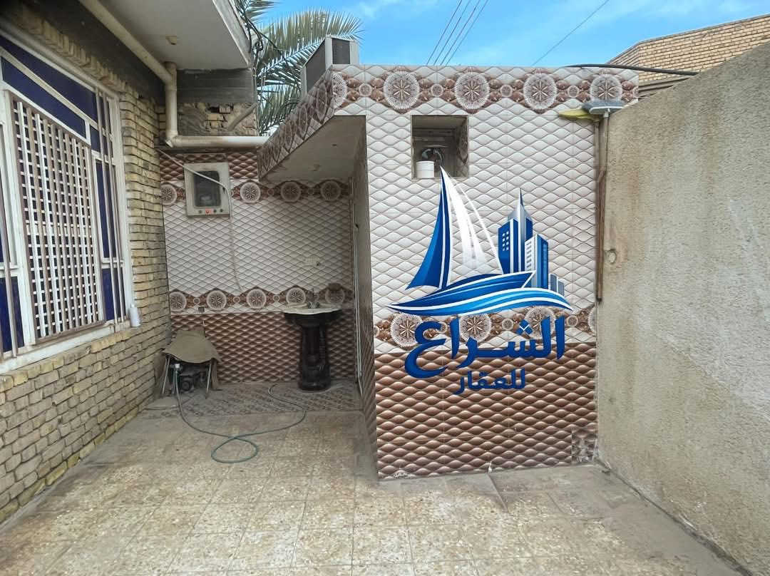 🏠بيت للبيع
📍المشتل

📐مساحه ١٥٠ متر

🕍البناء طابقين كونكريت مسلح

•الطابق الاول:
•غرفه
•استقبال
•صاله 
•مطبخ
•صحيات ٢
•منور

•الطابق الثاني :
•غرفه سويت 
•صاله
•صطح 

#مكتب_الشراع_للعقار

📍الشوملي تقاطع زكي مقابيل صيدليه شيماء

🔺بيع وشراء العقارت 🔺إداره إملاك🔺إيجار🔺إستثمار
🔺نبيع عقارك بأسرع وقت وبأفضل سعر
🔺ثقتكم اساس نجاحنا..وخدمتكم أولويتنا...
🔺فرص عقارية مدروسة.. وخطوات ثابتة نحو النجاح
🔺خبرة وثقة للبيع والشراء والتأجير
🔺إمانه🔺مصداقيه🔺إلتزام

📞للإستفسار 

***********☎️
***********☎️
