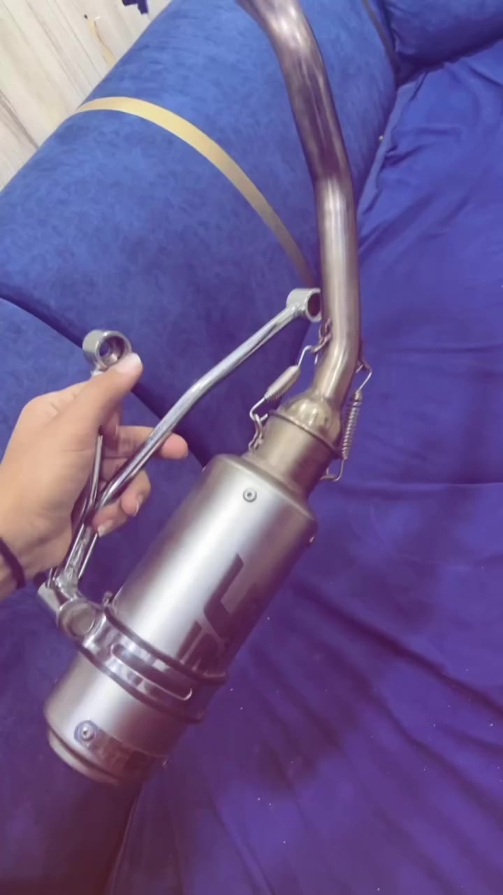 كزوز SE رياضي للبيع مشدود اسبوع على الدراجه وشلته سعره 45 وبي مجال حك الجيه مكاني البصره دور الصحه
***********متواجد واتساب فقط✅🤞🏻
