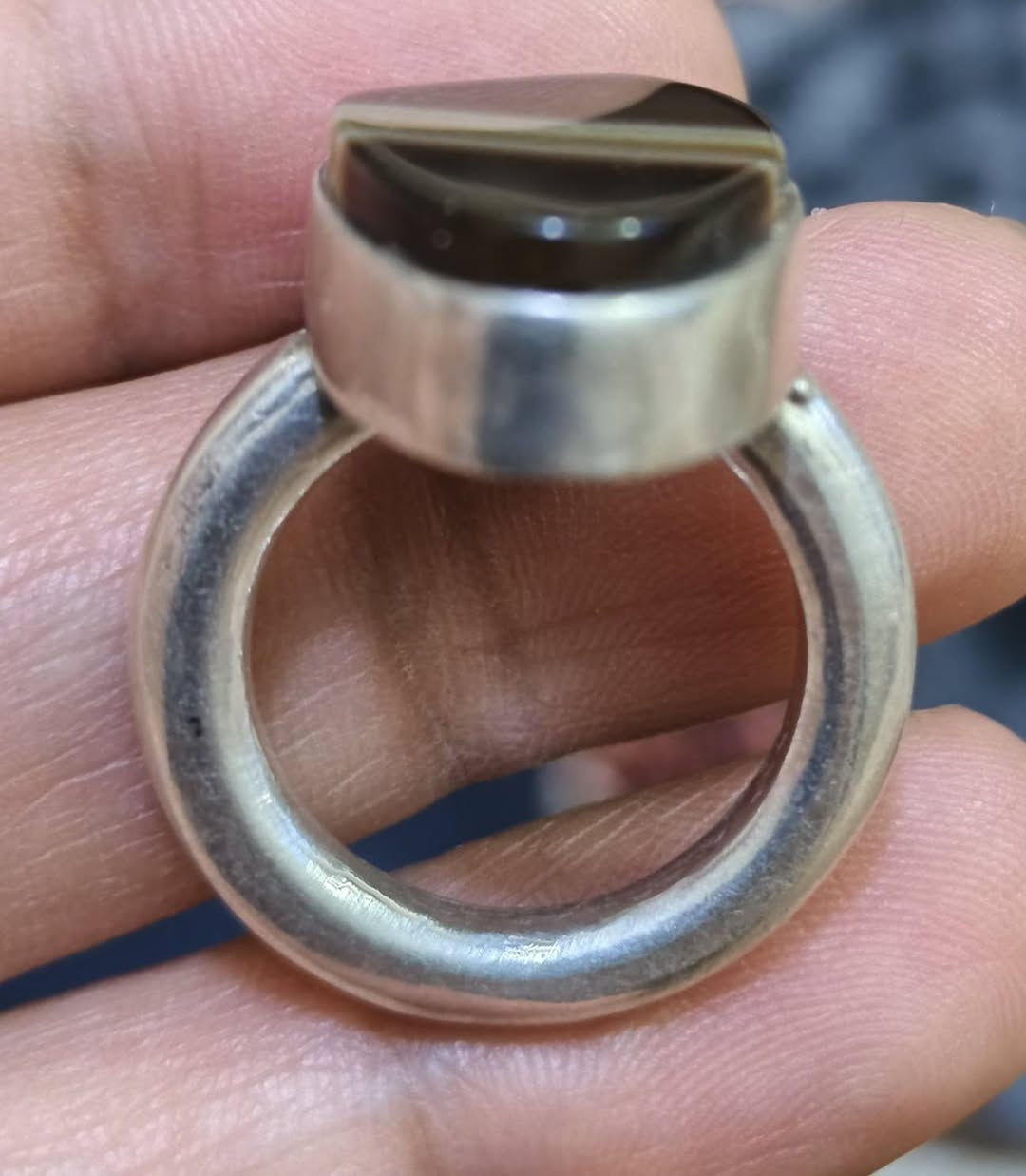 جزع يماني خنصر مشكول. صياغه ملائيه ثقيلة .بيع أو مراوس. حسب الرغبة


**إذا كنت صاحب هذا الإعلان وتريد حذفه لأي سبب، رجاءا أرسل رسالة إلى الدعم الفني**