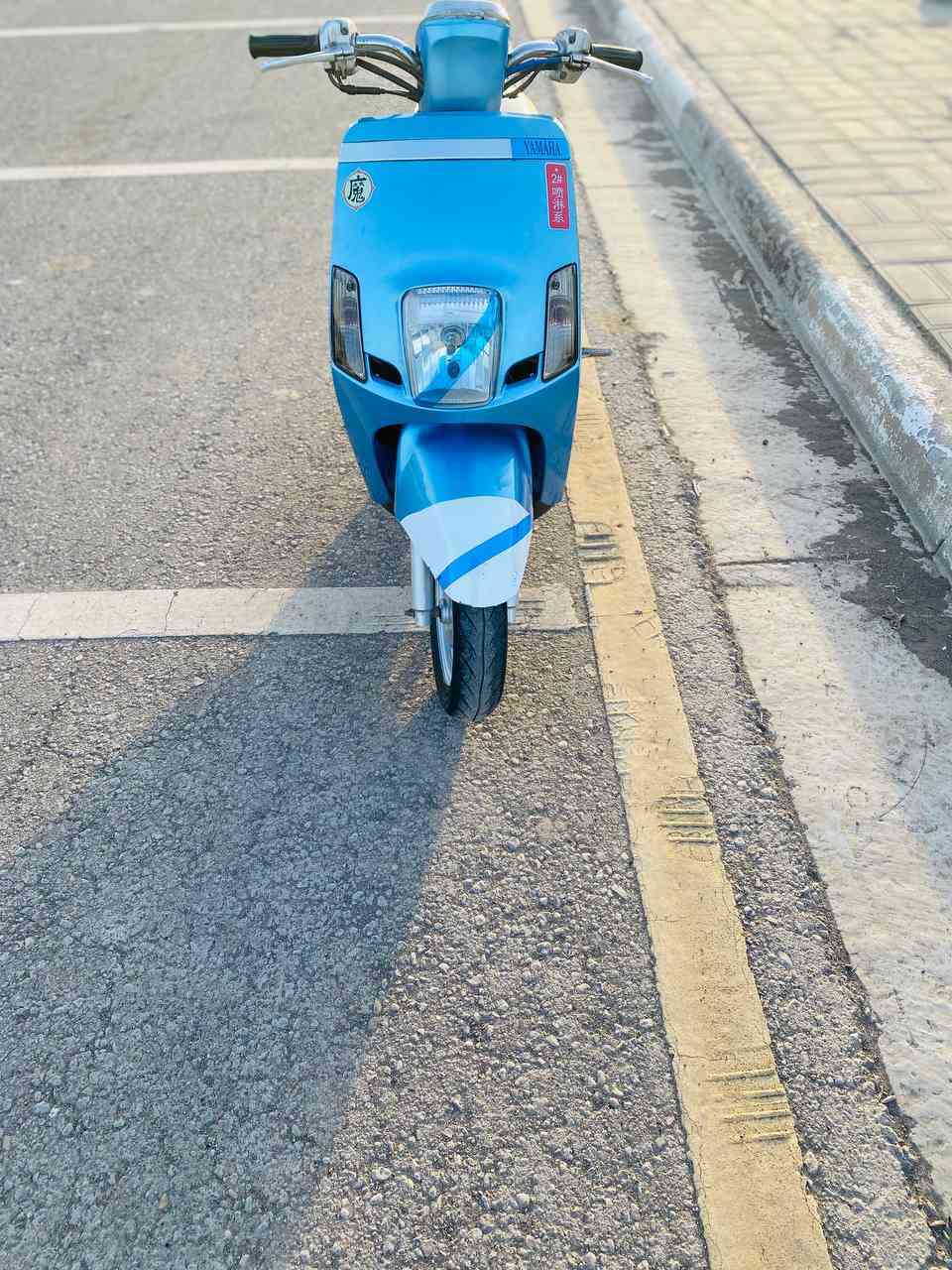 للبيع
صلي على النبي
بوليس نوزل موديل 2011 دراجه على وضع المعرض نضيفه كلش مكينه ناعمه شلعه تحفر حفر لا تنقيص لا تبخير لا صوت 
معدل ما شاء الله وصل معرض موجود 
الدراجه لونها الاصلي ابيض مبدلين كفراتها للجماليه كفراتها الاصليه موجوده وياها سيابه مالت صندوگ 
كامله مكمله كهربائياتها كلها بلاد اشاير لايت عالي ناصي بگ لايت اسطاب بريك 
بريكات امامي خلفي رون سرعه كله شغال ما ناقصها بس السايق 
مبدليلها باتري جديد دوسه سلف وحده بعز البرد من الصبح لا تأخير ولا خربطه 
دراجه مالت جناي سبب البيع نريد ناخذ دراجة گير للشغل 
مكان الدراجه كربلاء باب طويريج 
سعر الدراجه 900 وبيها مجال للشراي وماكو هيج نضافه بهيج سعر تجي تفحصها بيدك اذا اكو اختلاف عوفها وروح 
تواصل ***********
