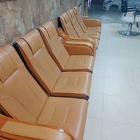 6 مقاعد جلد فول نظافه للبيع مكان بغداد الجديدة المشتل 07705811394